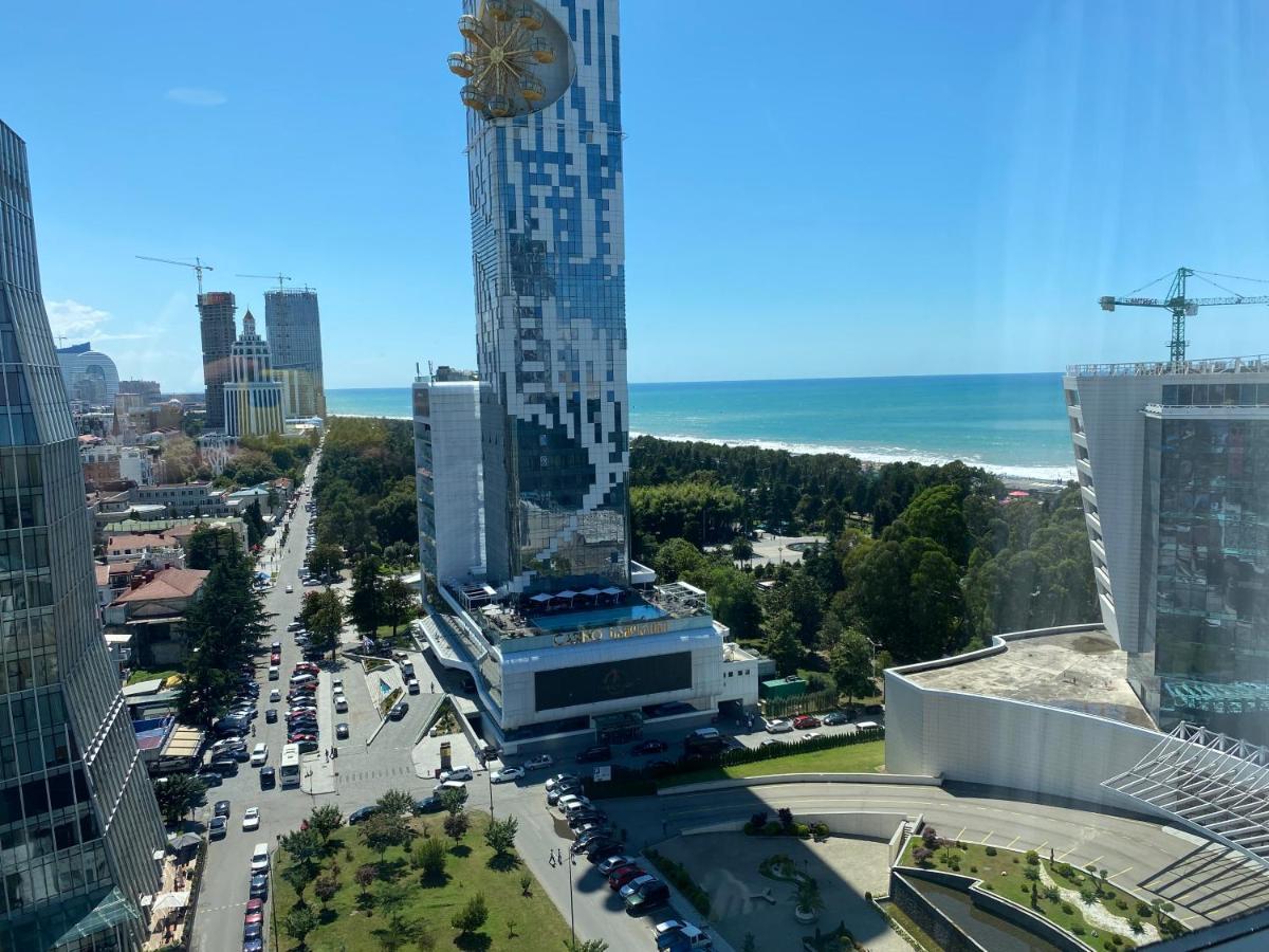Apartment In Porta Batumi Tower Eksteriør bilde