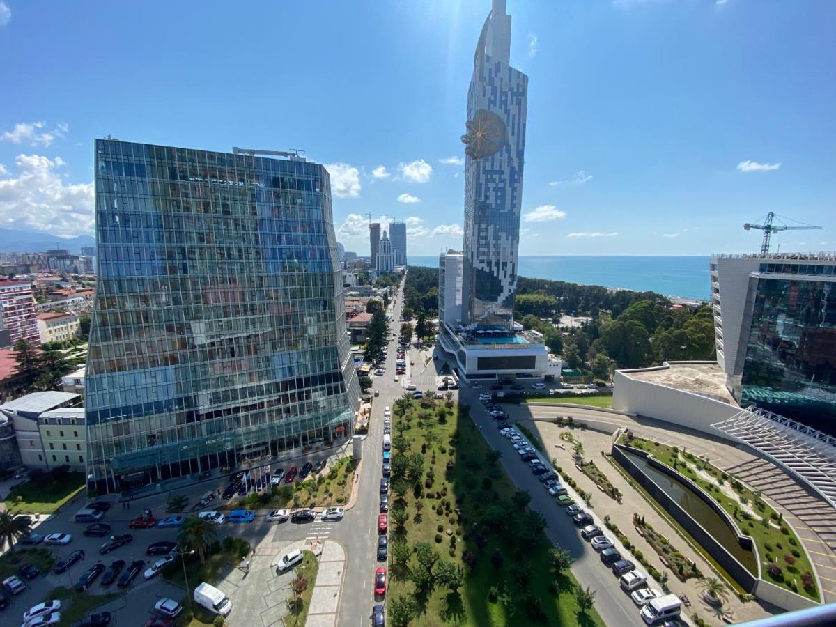 Apartment In Porta Batumi Tower Eksteriør bilde