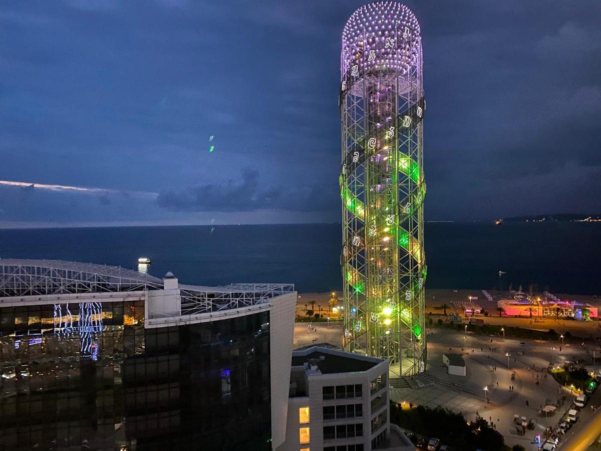 Apartment In Porta Batumi Tower Eksteriør bilde
