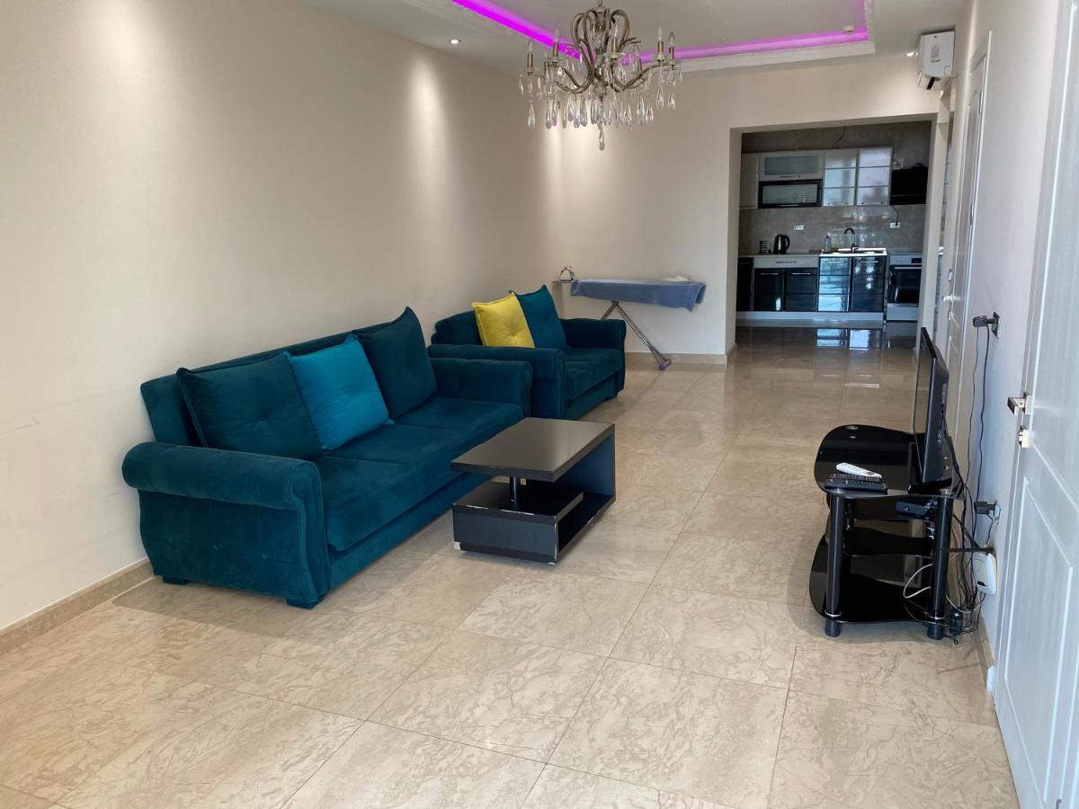 Apartment In Porta Batumi Tower Eksteriør bilde