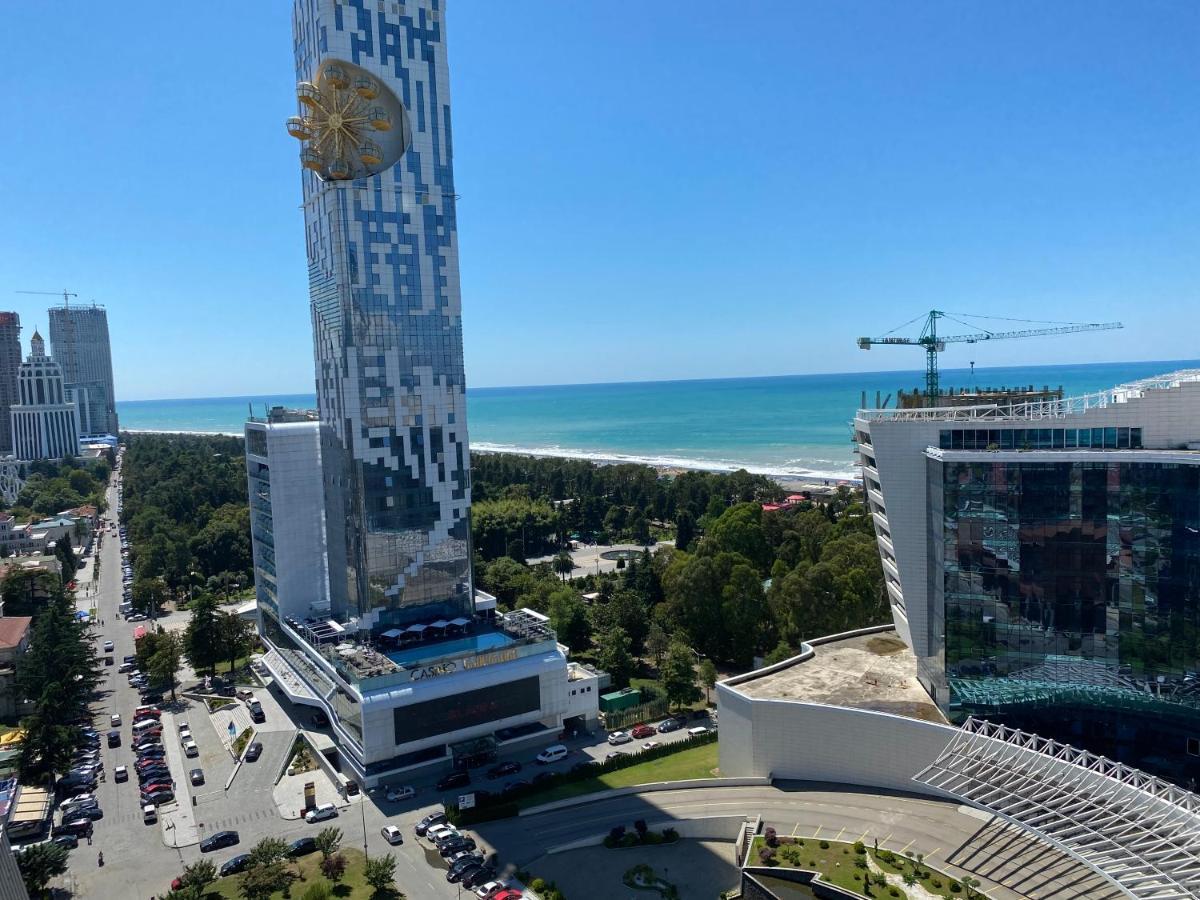 Apartment In Porta Batumi Tower Eksteriør bilde